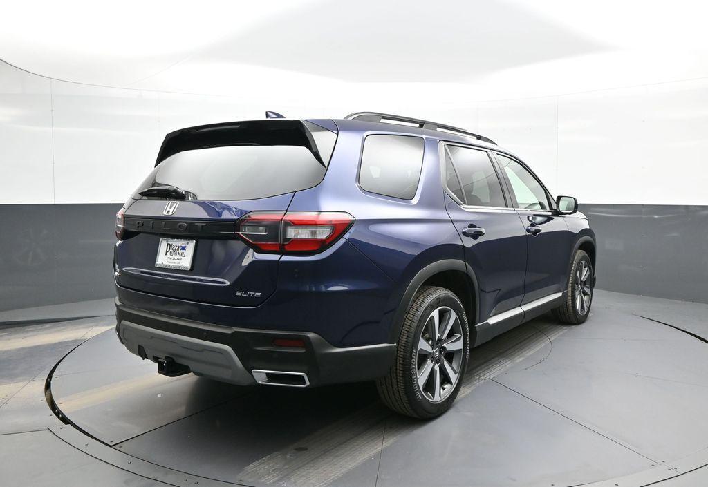 used 2024 Honda Pilot car, priced at $44,000