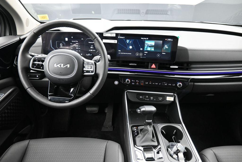 new 2026 Kia Carnival car, priced at $55,785