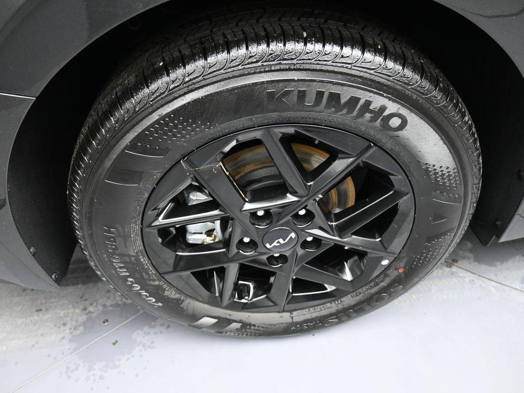 used 2025 Kia K5 car, priced at $21,500