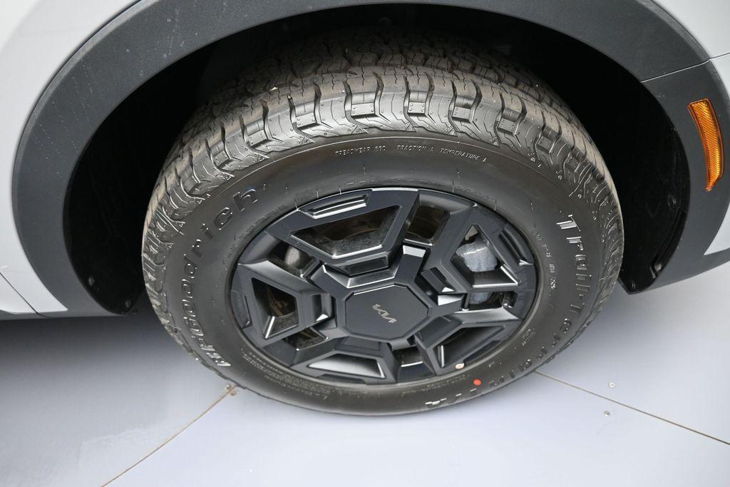 new 2026 Kia Sorento car, priced at $50,030