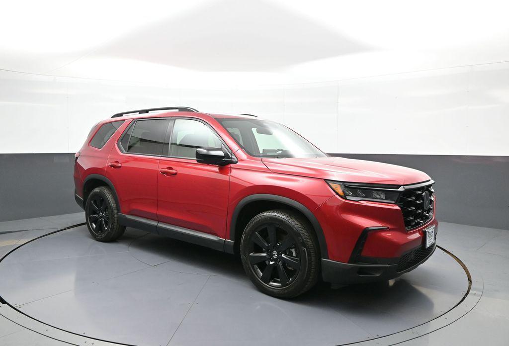 used 2025 Honda Pilot car, priced at $45,900
