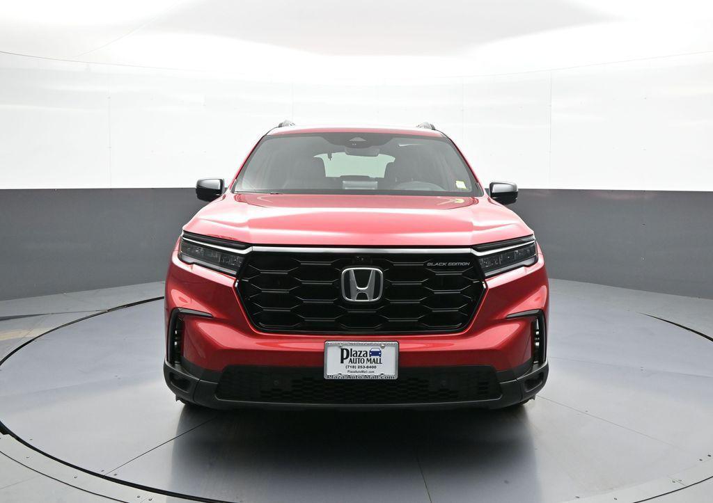 used 2025 Honda Pilot car, priced at $45,900