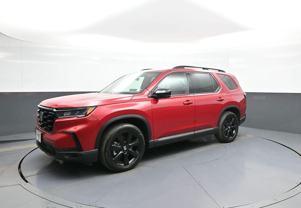 used 2025 Honda Pilot car, priced at $45,900