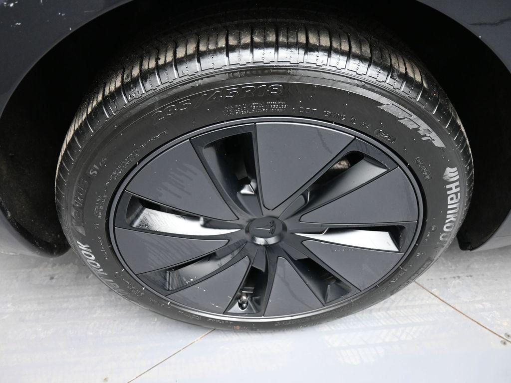used 2025 Tesla Model 3 car, priced at $34,000