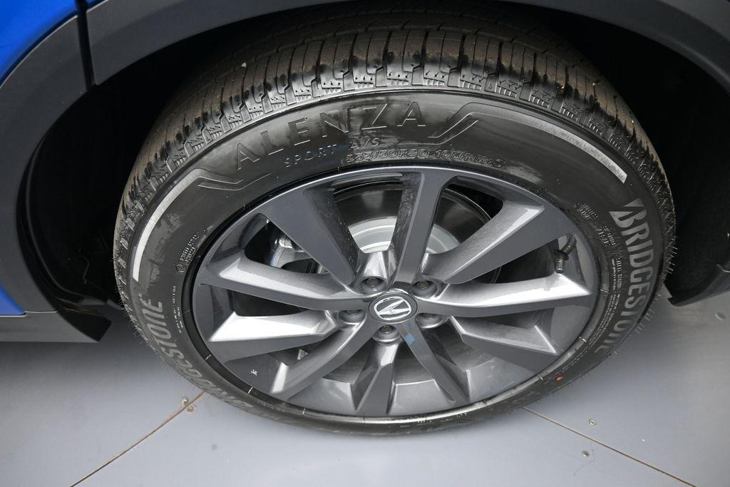new 2026 Acura MDX car, priced at $64,450