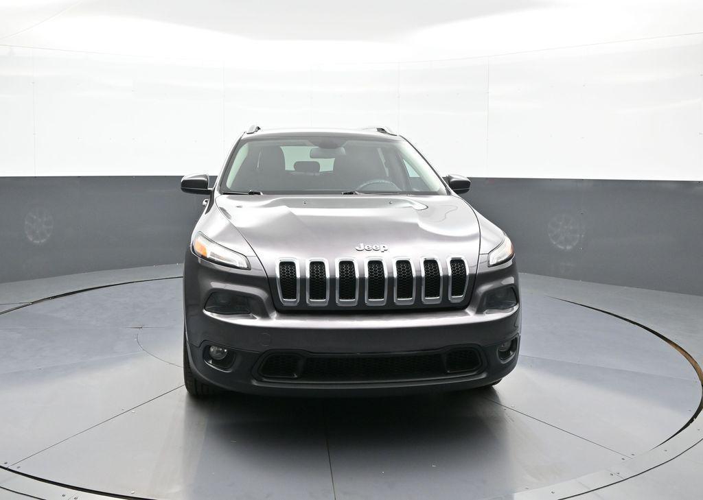 used 2015 Jeep Cherokee car, priced at $9,500