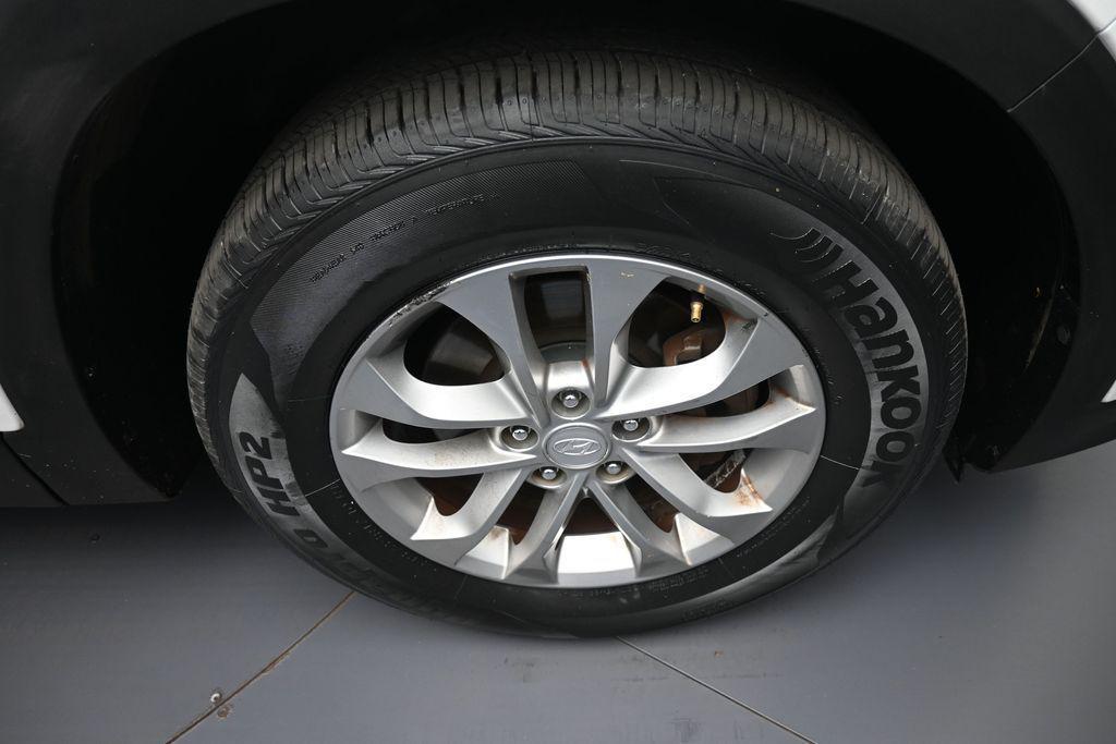used 2019 Hyundai Santa Fe car, priced at $14,600