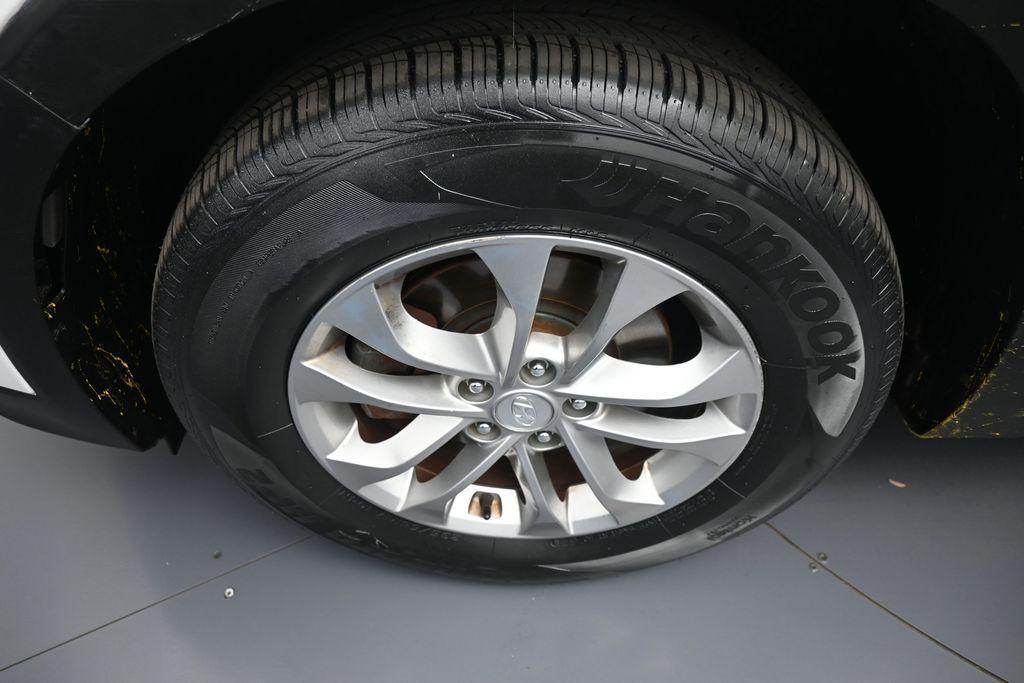 used 2019 Hyundai Santa Fe car, priced at $14,600