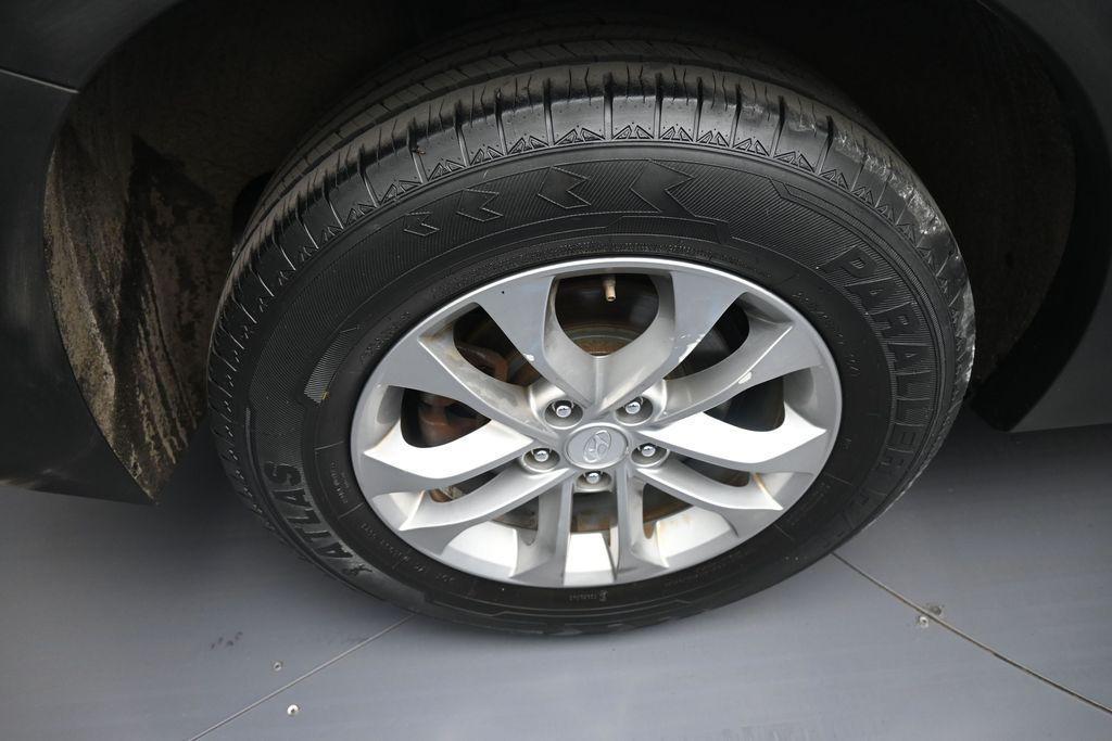 used 2019 Hyundai Santa Fe car, priced at $14,600