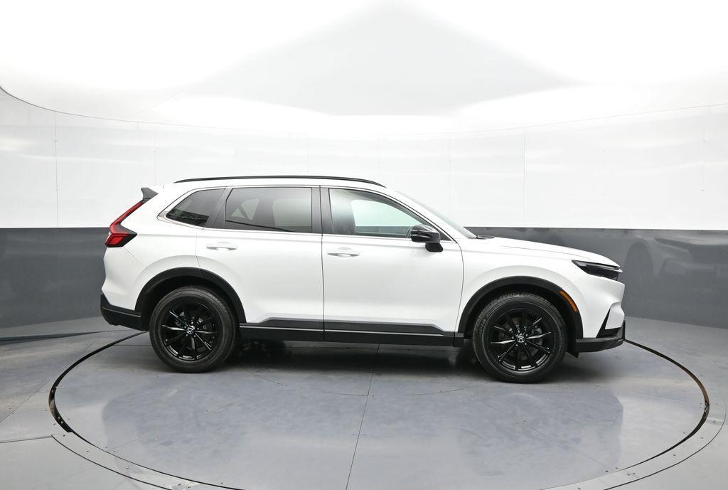 used 2023 Honda CR-V Hybrid car, priced at $28,000