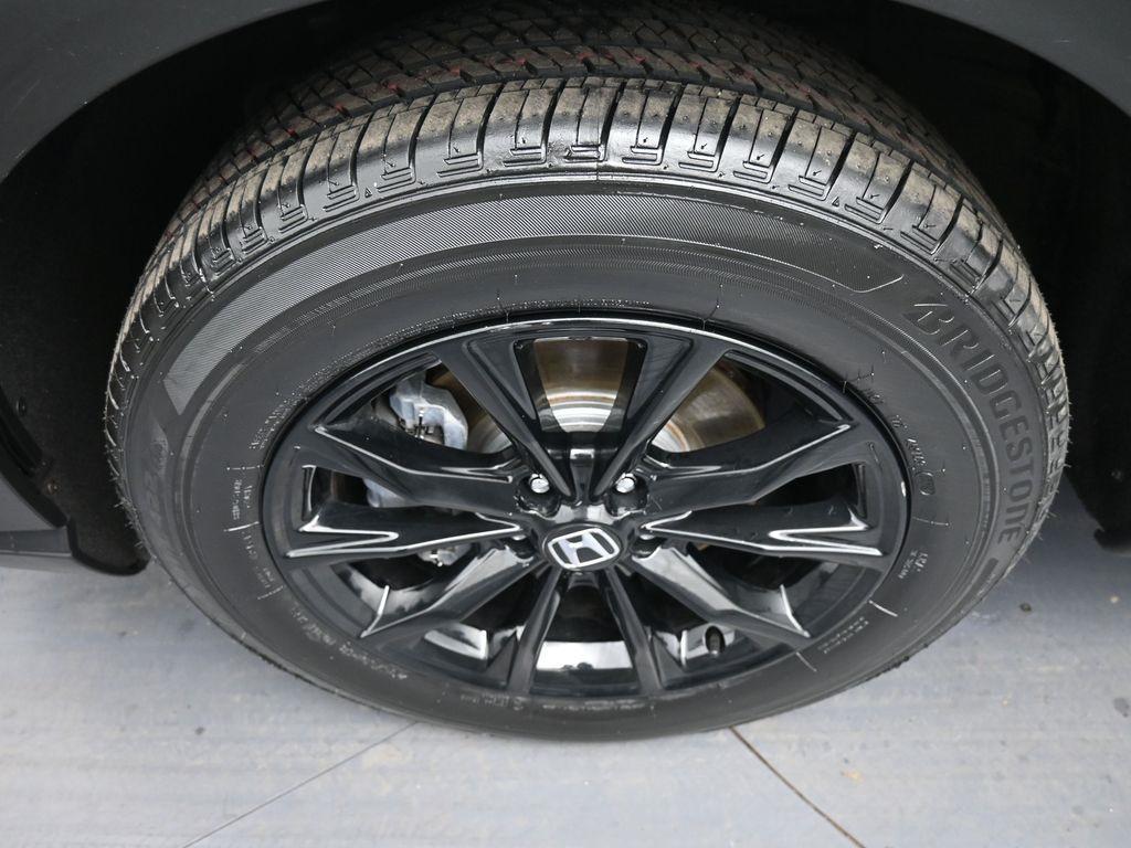 used 2023 Honda CR-V Hybrid car, priced at $28,000