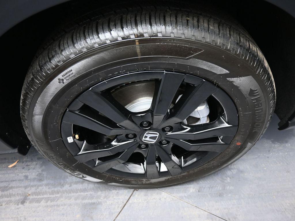 used 2026 Honda HR-V car, priced at $26,700