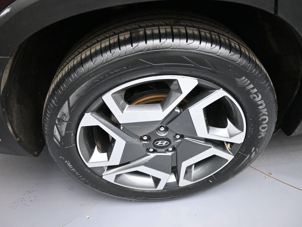 used 2024 Hyundai Palisade car, priced at $37,000