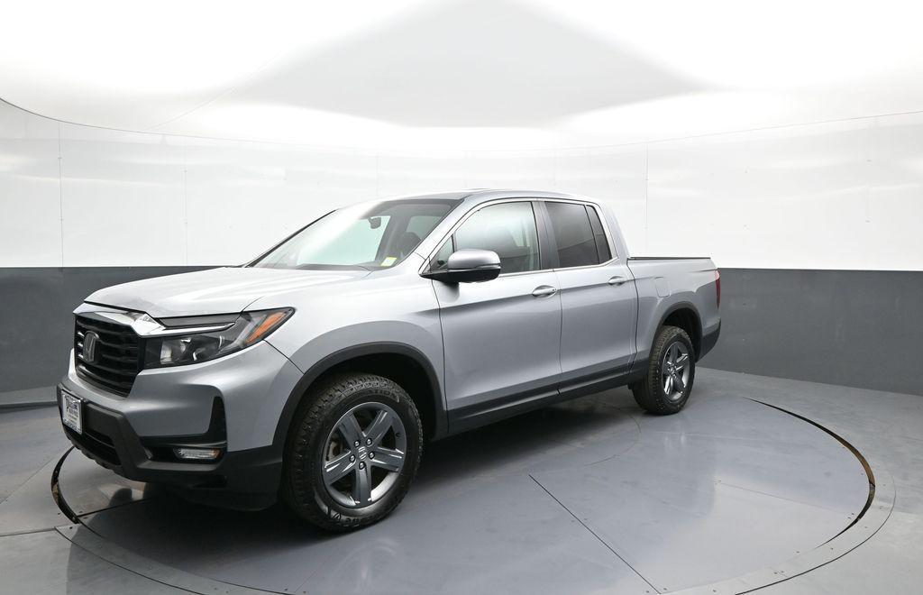 used 2023 Honda Ridgeline car, priced at $29,000