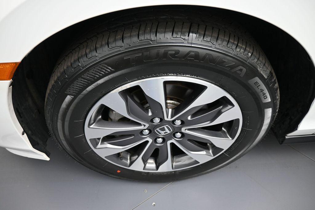 used 2023 Honda Odyssey car, priced at $32,000