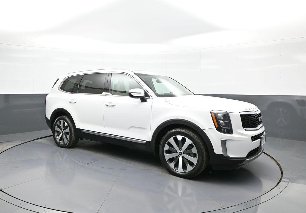 used 2022 Kia Telluride car, priced at $32,400