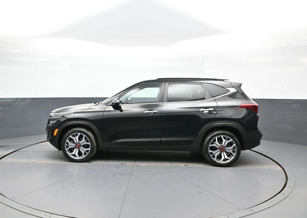 used 2021 Kia Seltos car, priced at $16,700