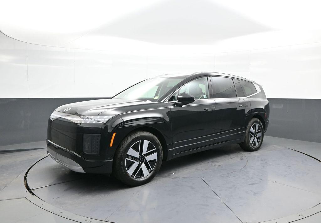 new 2026 Hyundai IONIQ 9 car, priced at $68,640