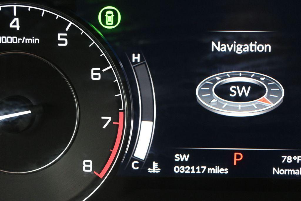 used 2023 Acura RDX car, priced at $33,075