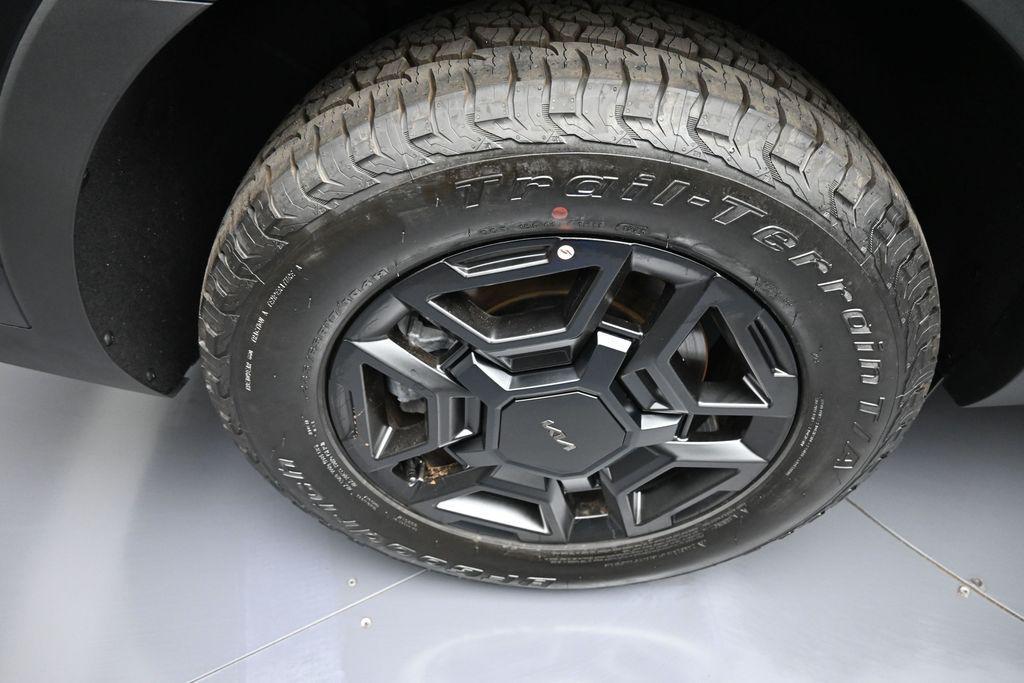 new 2026 Kia Sorento car, priced at $49,270