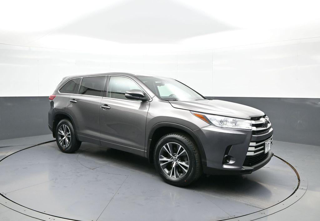 used 2017 Toyota Highlander car, priced at $17,800