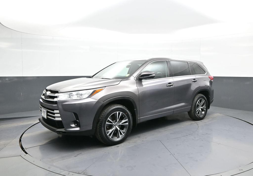 used 2017 Toyota Highlander car, priced at $17,800