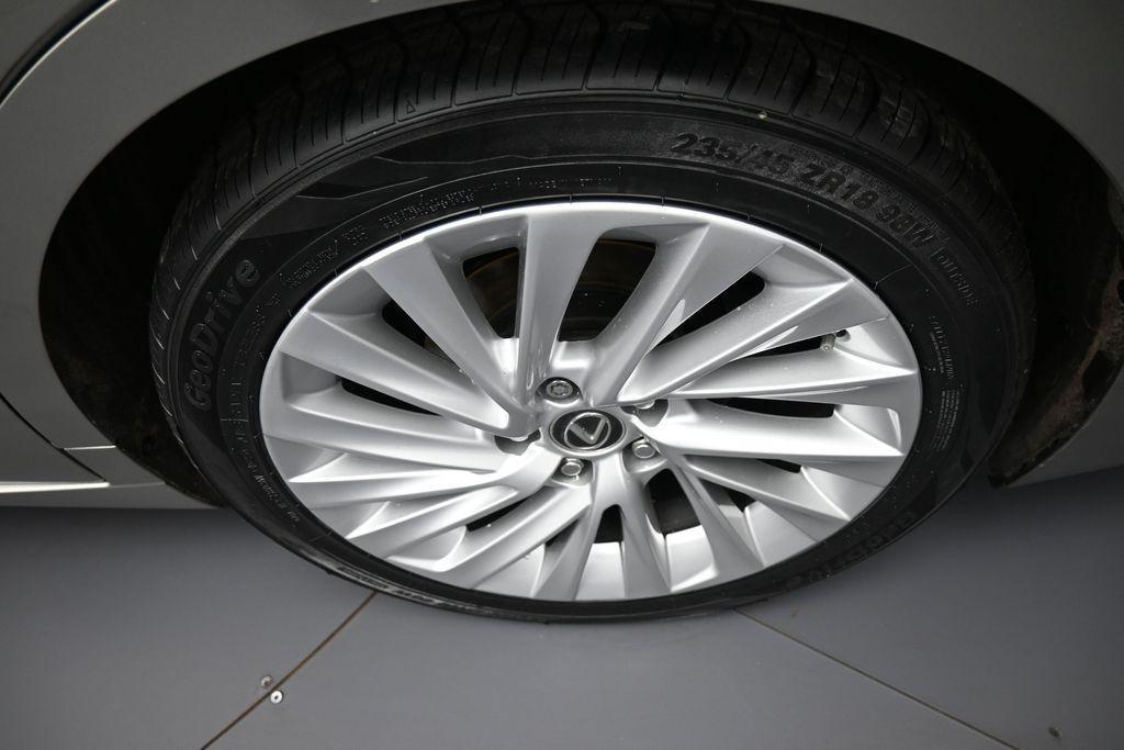 used 2019 Lexus ES 350 car, priced at $25,800