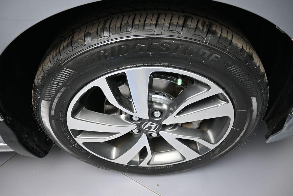 used 2023 Honda Odyssey car, priced at $34,500