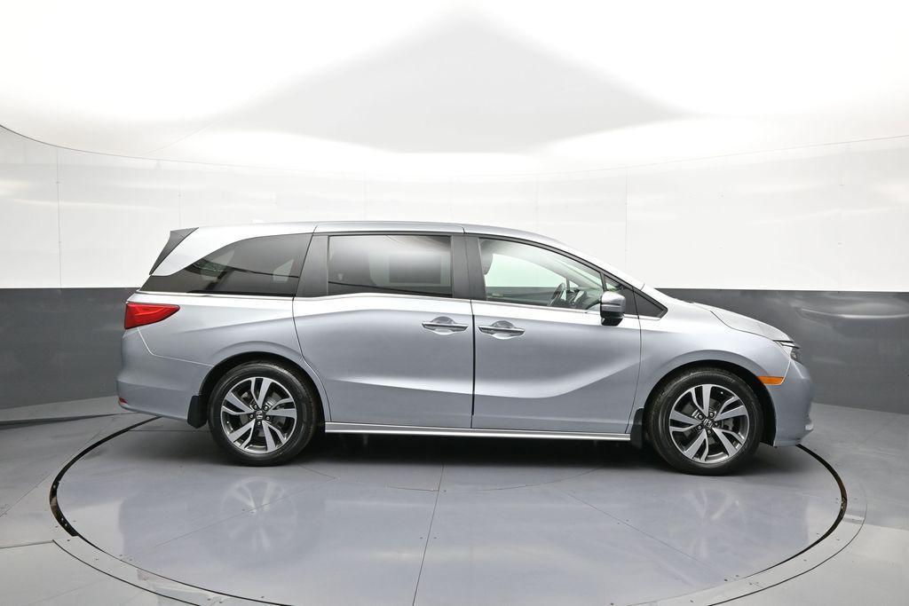 used 2023 Honda Odyssey car, priced at $34,500