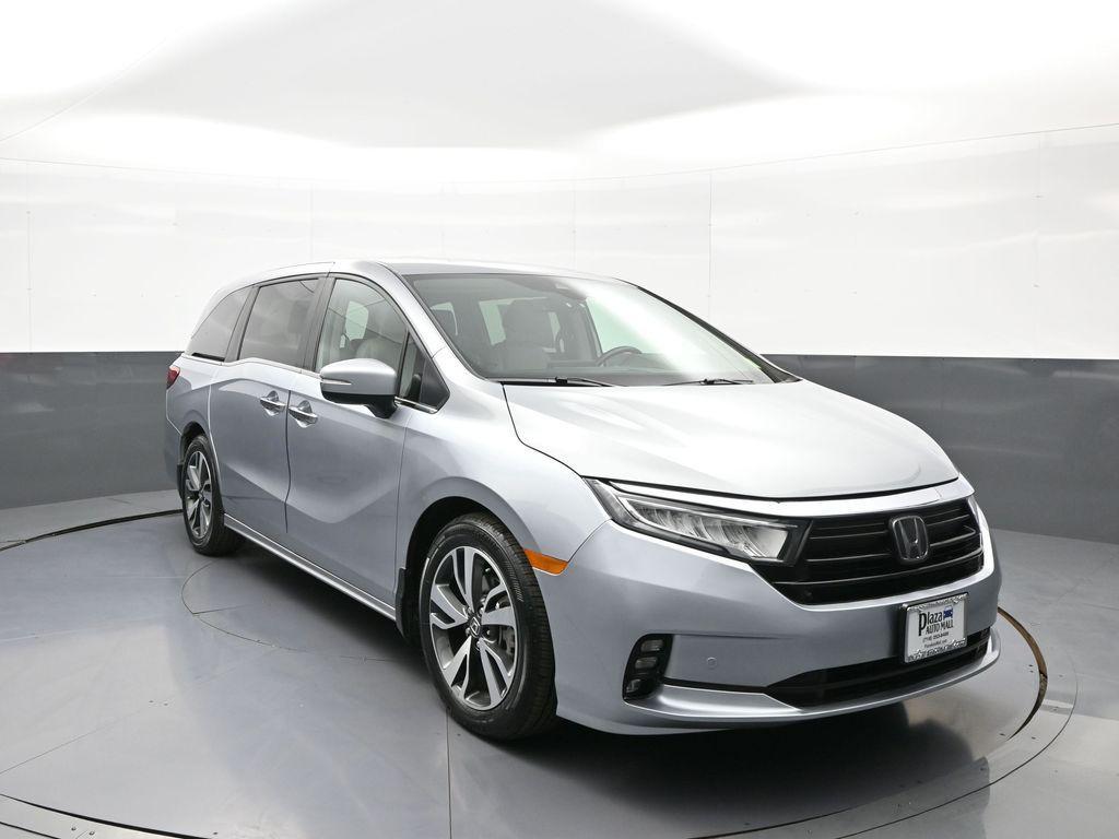 used 2023 Honda Odyssey car, priced at $34,500