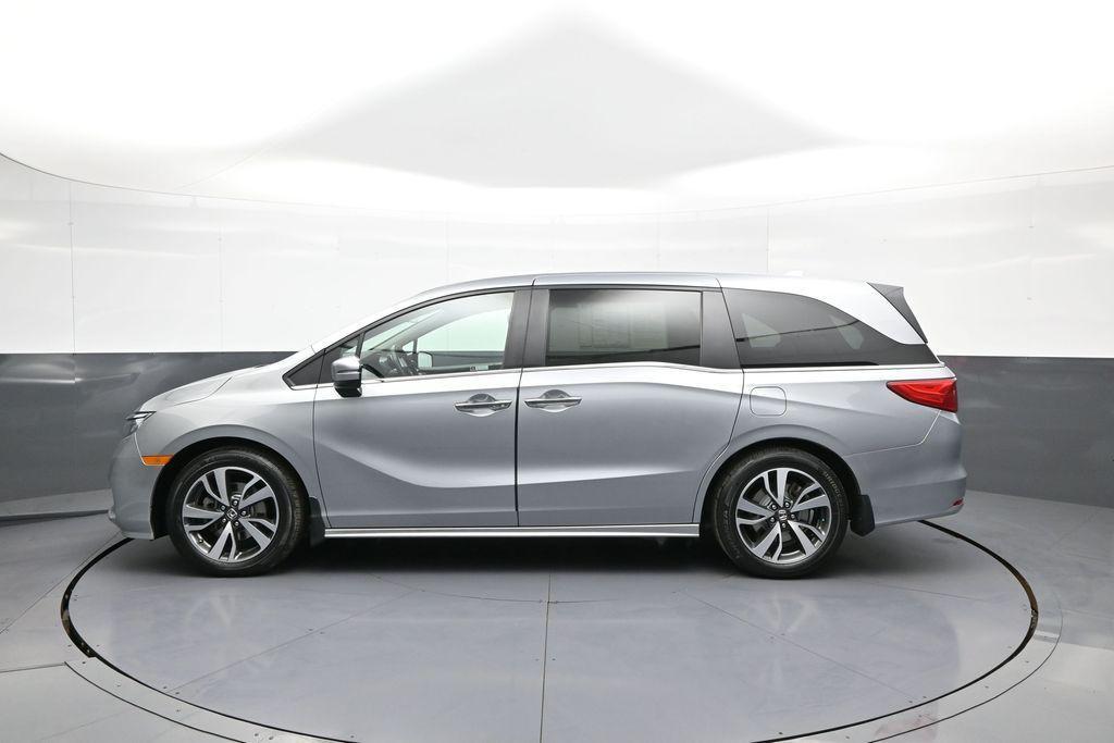 used 2023 Honda Odyssey car, priced at $34,500