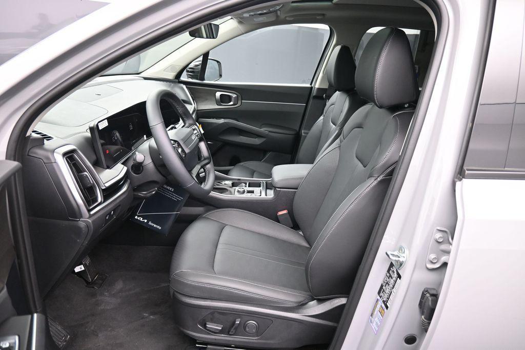 new 2026 Kia Sorento car, priced at $42,045