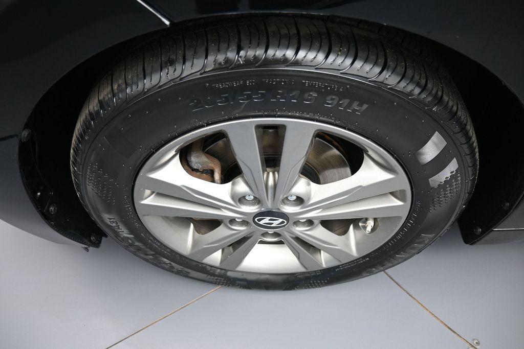 used 2018 Hyundai Elantra car, priced at $13,600
