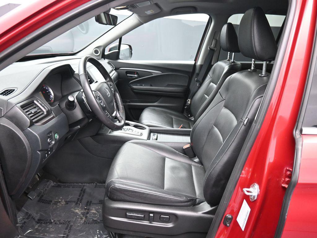 used 2023 Honda Ridgeline car, priced at $33,900