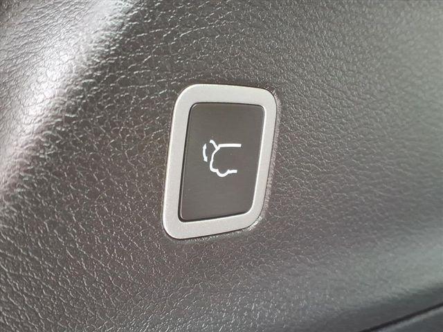 new 2026 Chrysler Pacifica car, priced at $45,455