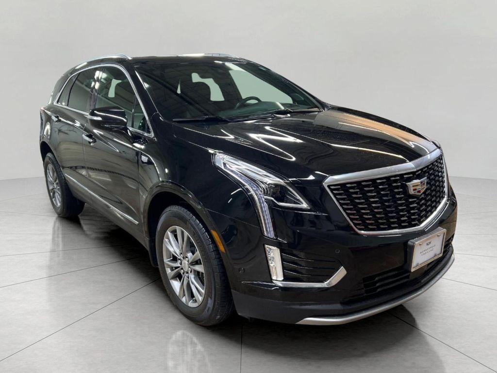 used 2021 Cadillac XT5 car, priced at $28,722