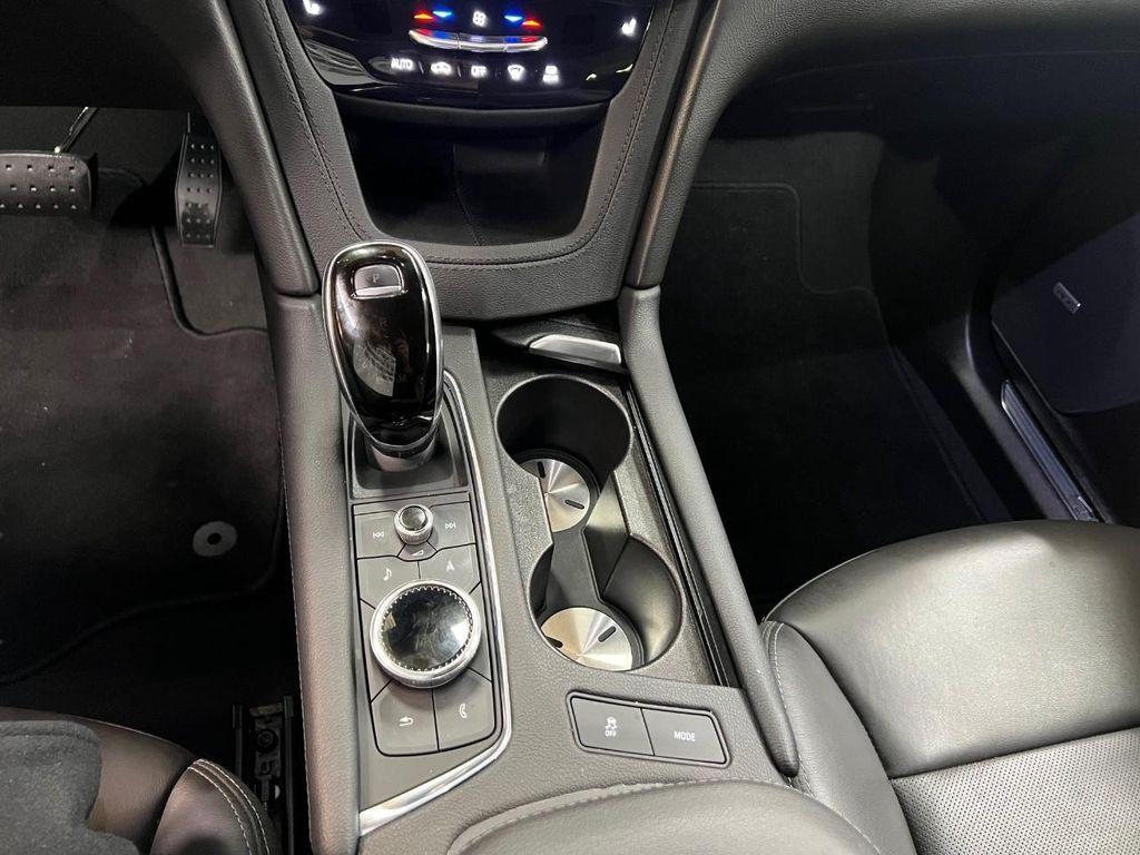 used 2021 Cadillac XT5 car, priced at $28,722