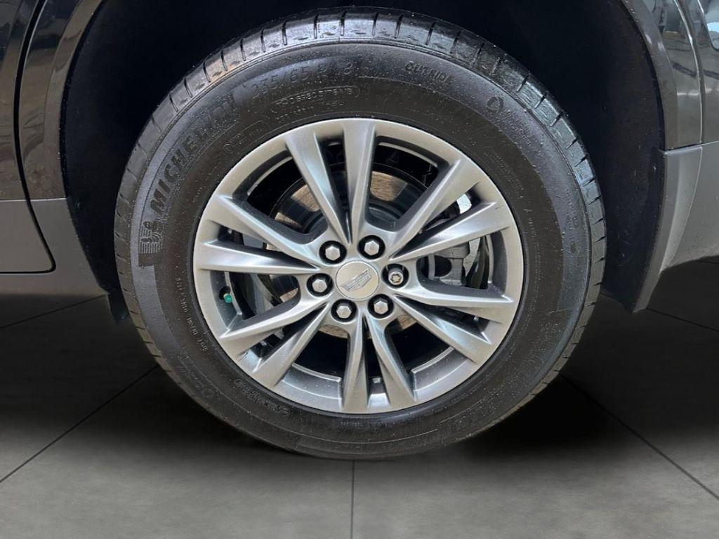 used 2021 Cadillac XT5 car, priced at $28,722