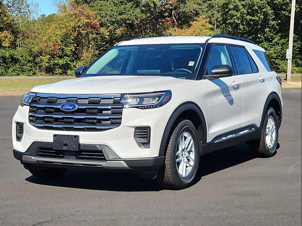 new 2025 Ford Explorer car, priced at $44,540