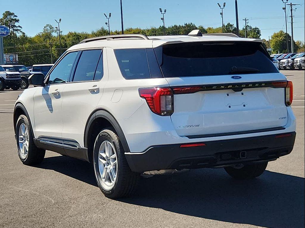 new 2025 Ford Explorer car, priced at $44,540
