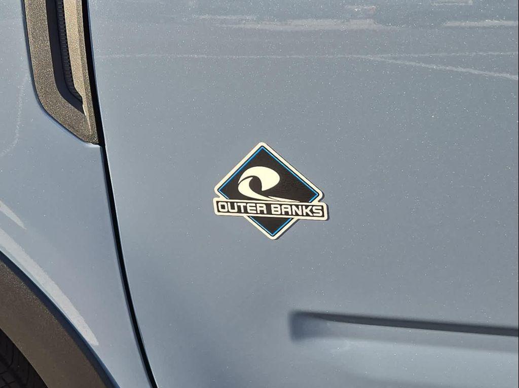 new 2025 Ford Bronco Sport car, priced at $42,975