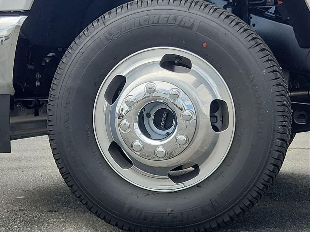 new 2025 Ford F-350 car, priced at $86,975