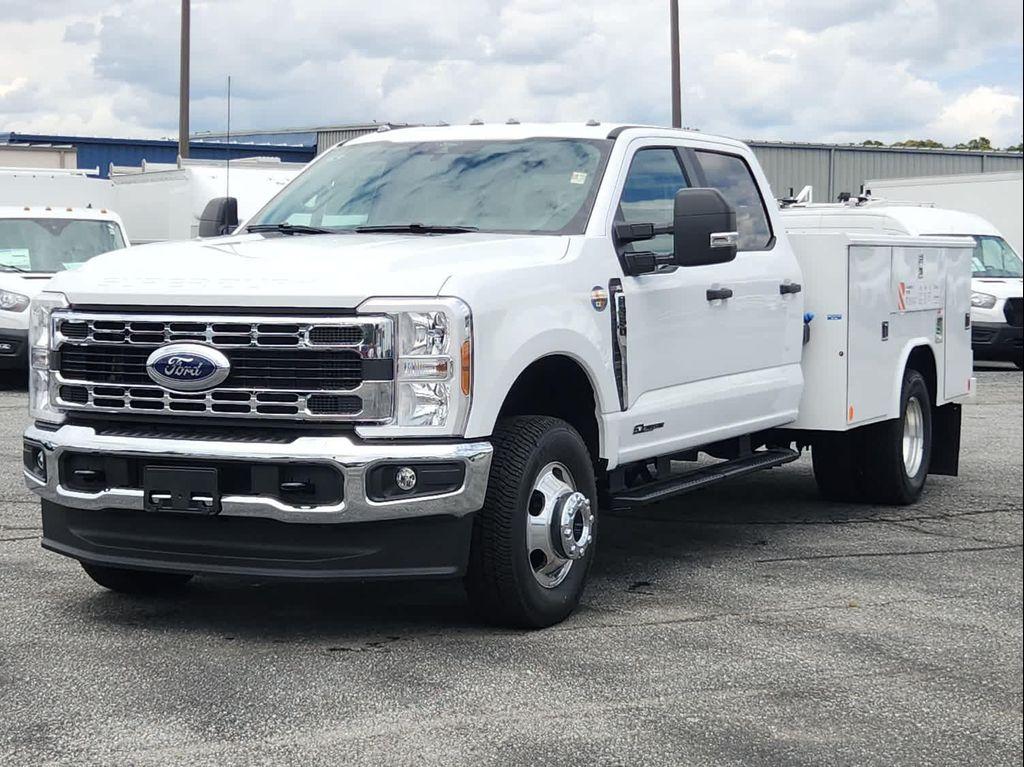 new 2025 Ford F-350 car, priced at $86,975