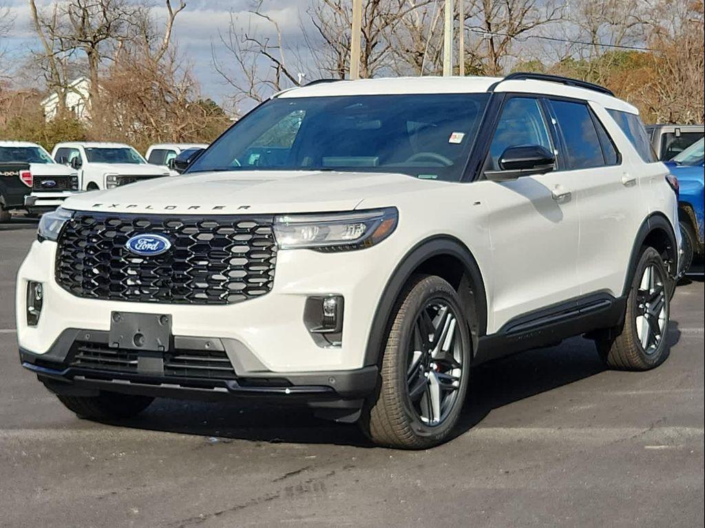 new 2025 Ford Explorer car, priced at $48,755