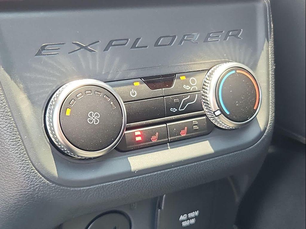 new 2025 Ford Explorer car, priced at $59,860