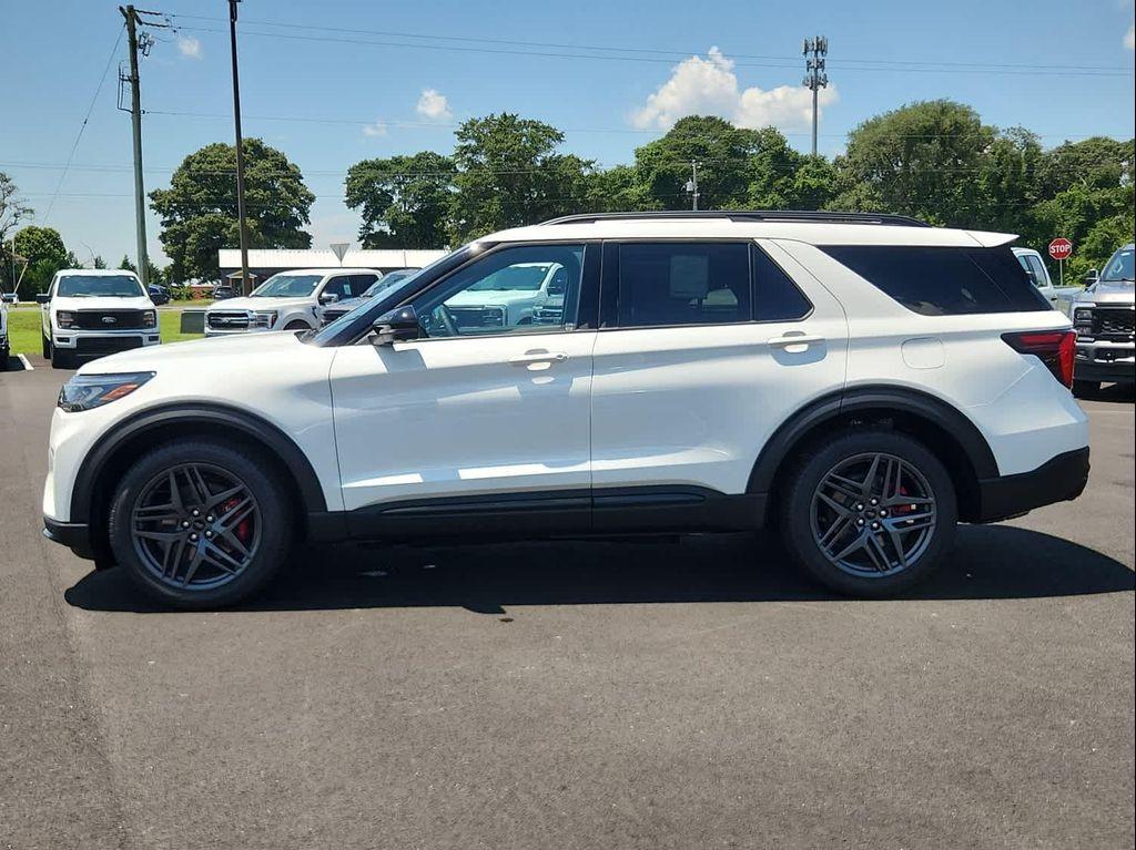 new 2025 Ford Explorer car, priced at $59,860