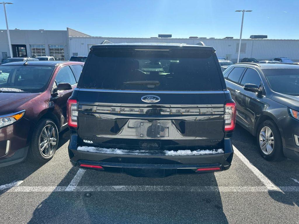 used 2022 Ford Expedition Max car