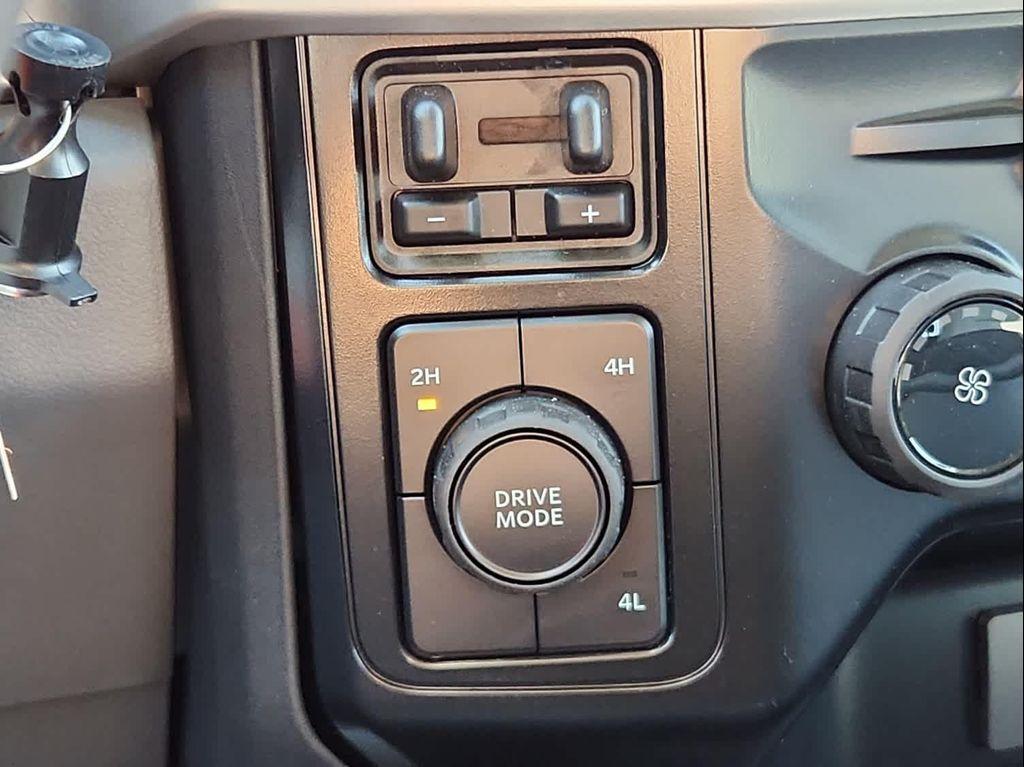 new 2025 Ford F-350 car, priced at $87,910