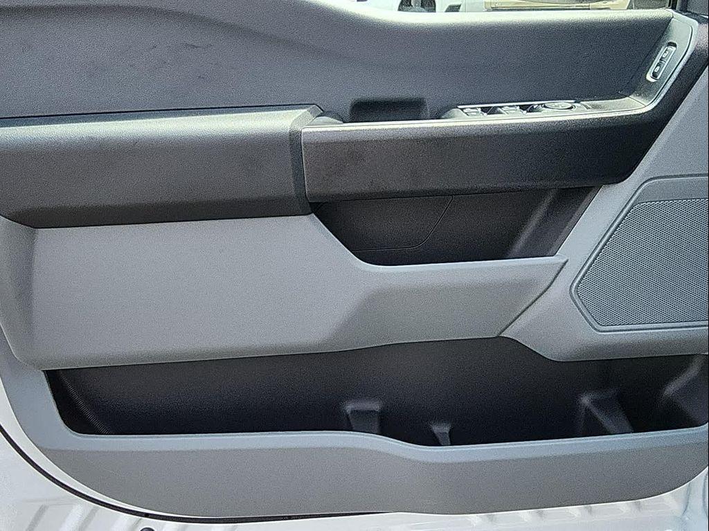 new 2025 Ford F-250 car, priced at $66,975