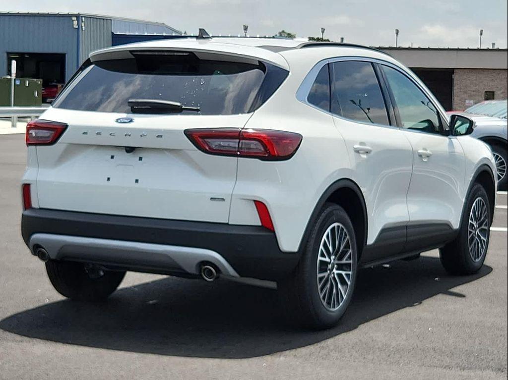 new 2025 Ford Escape PHEV car, priced at $39,455